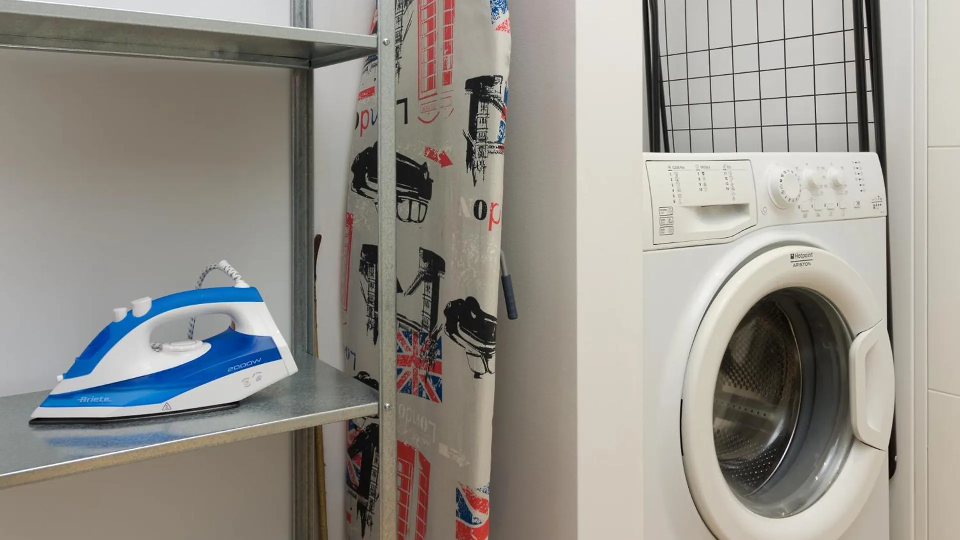 Splendido Bilocale Tra City-Life E San Siro Milánó 0*,  Olaszország