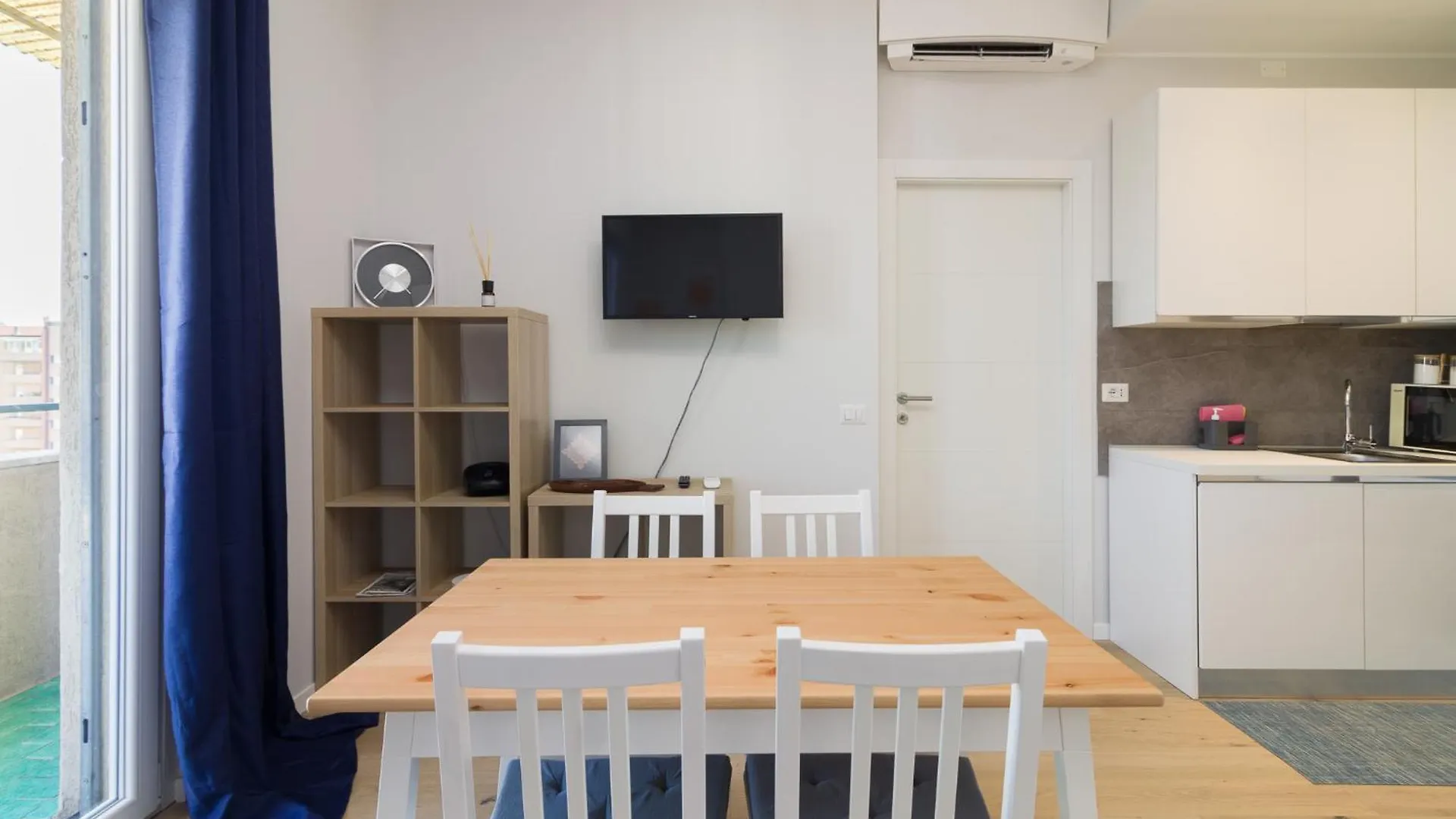 Appartement Splendido Bilocale Tra City-Life E San Siro Milan