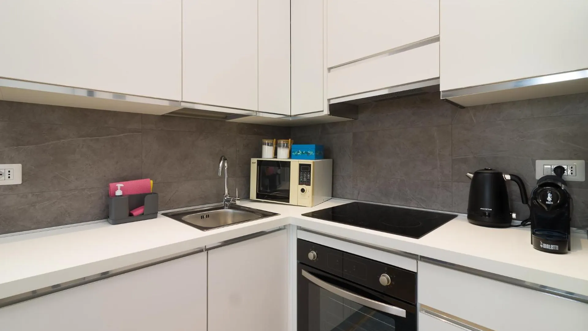 Appartement Splendido Bilocale Tra City-Life E San Siro Milan